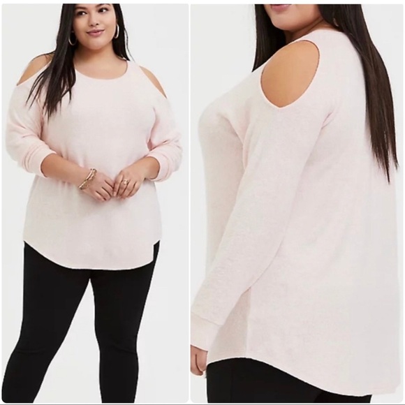 NWT Torrid Size 5 Super Soft Plush Pink Cold Shoulder Long Sleeve Shirt - Picture 1 of 7